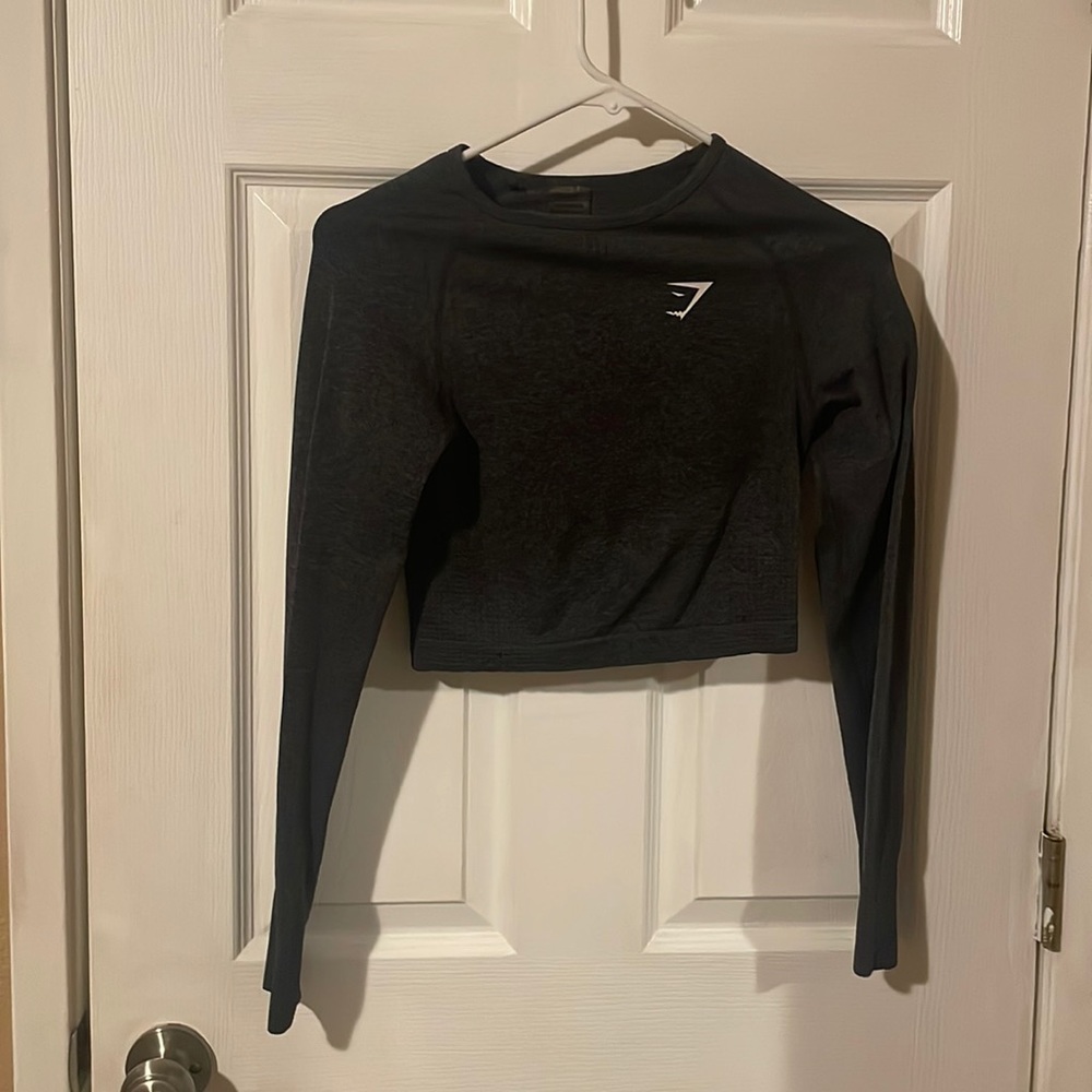Gymshark cropped work out top long